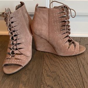 JESSICA SIMPSON Studded Lace-Up Peep Toe Heels - WORN ONCE